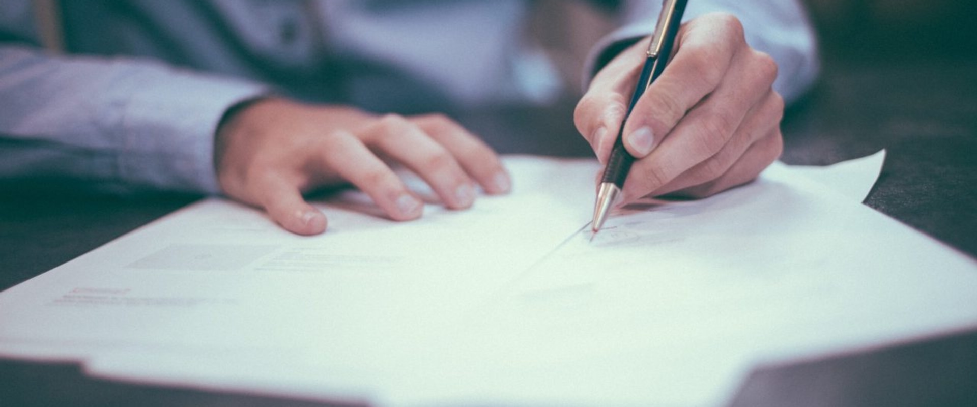 A Comprehensive Look at Scholarly Articles for Dissertation Writing