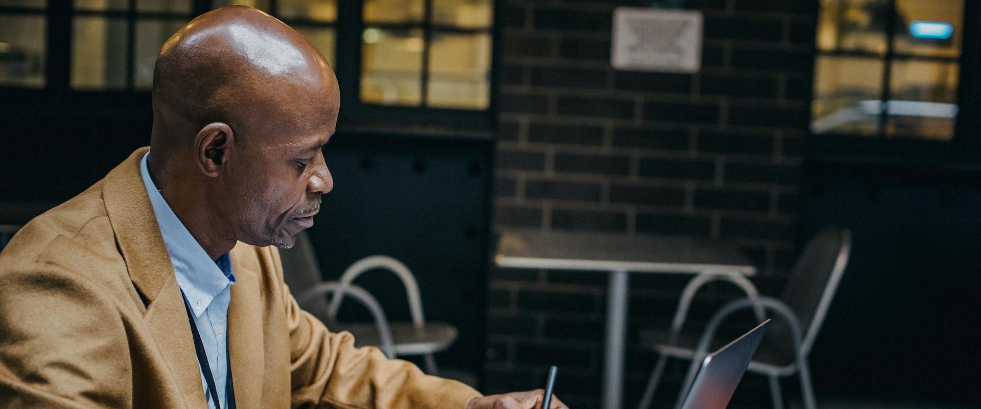 Narrowing Down Your Research Focus: A Step-by-Step Guide to Choosing the Perfect Dissertation Topic